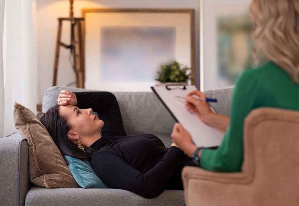 HOW DOES TRAUMA THERAPY WORK 